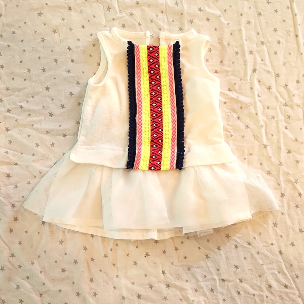Short sleeve dress